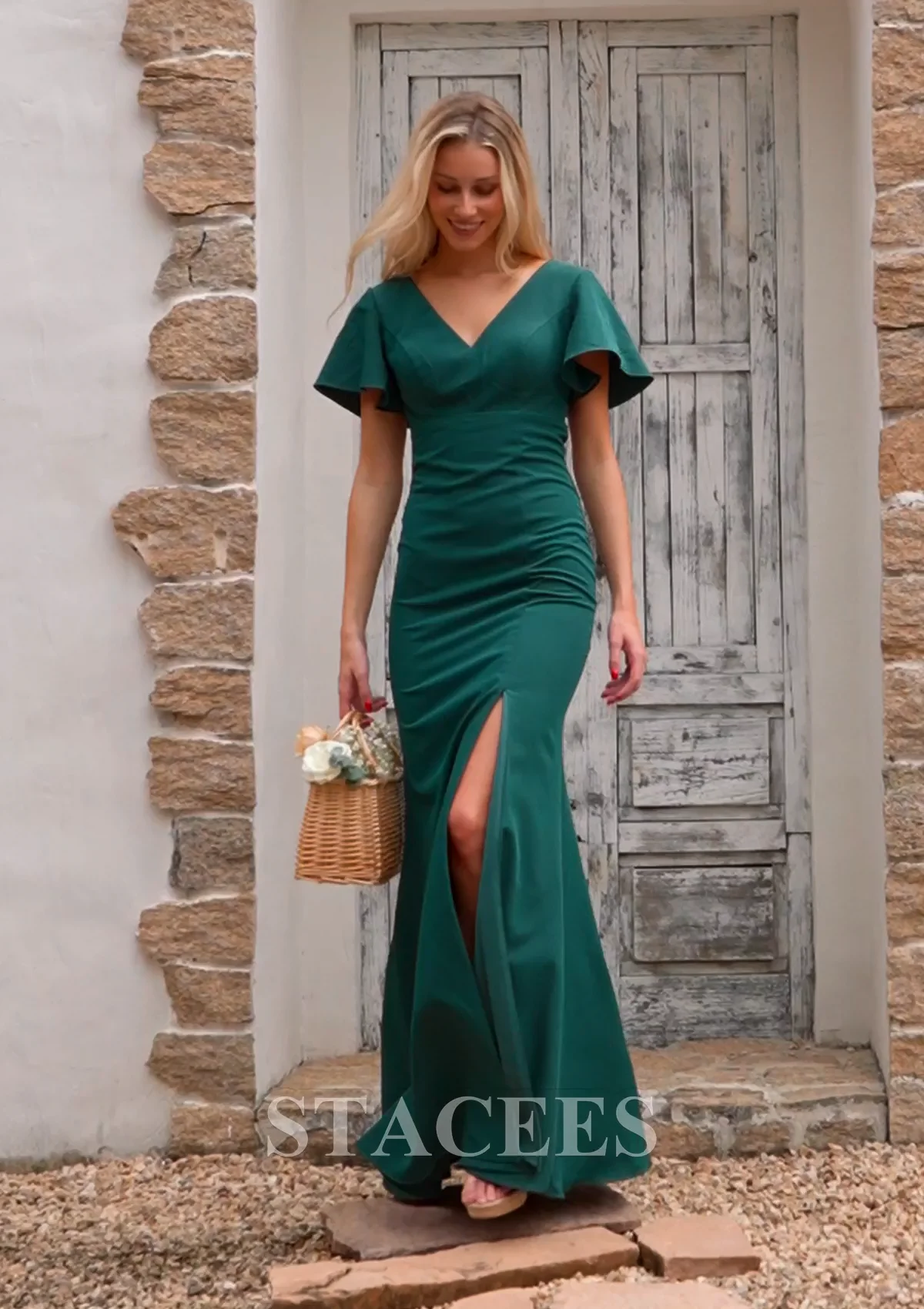 v-wire crepe mermaid bridesmaid dress Cheap V-neck Mermaid White Sleeveless Long Bridesmaid Dresses Online,M –  Musebridals main image 0
