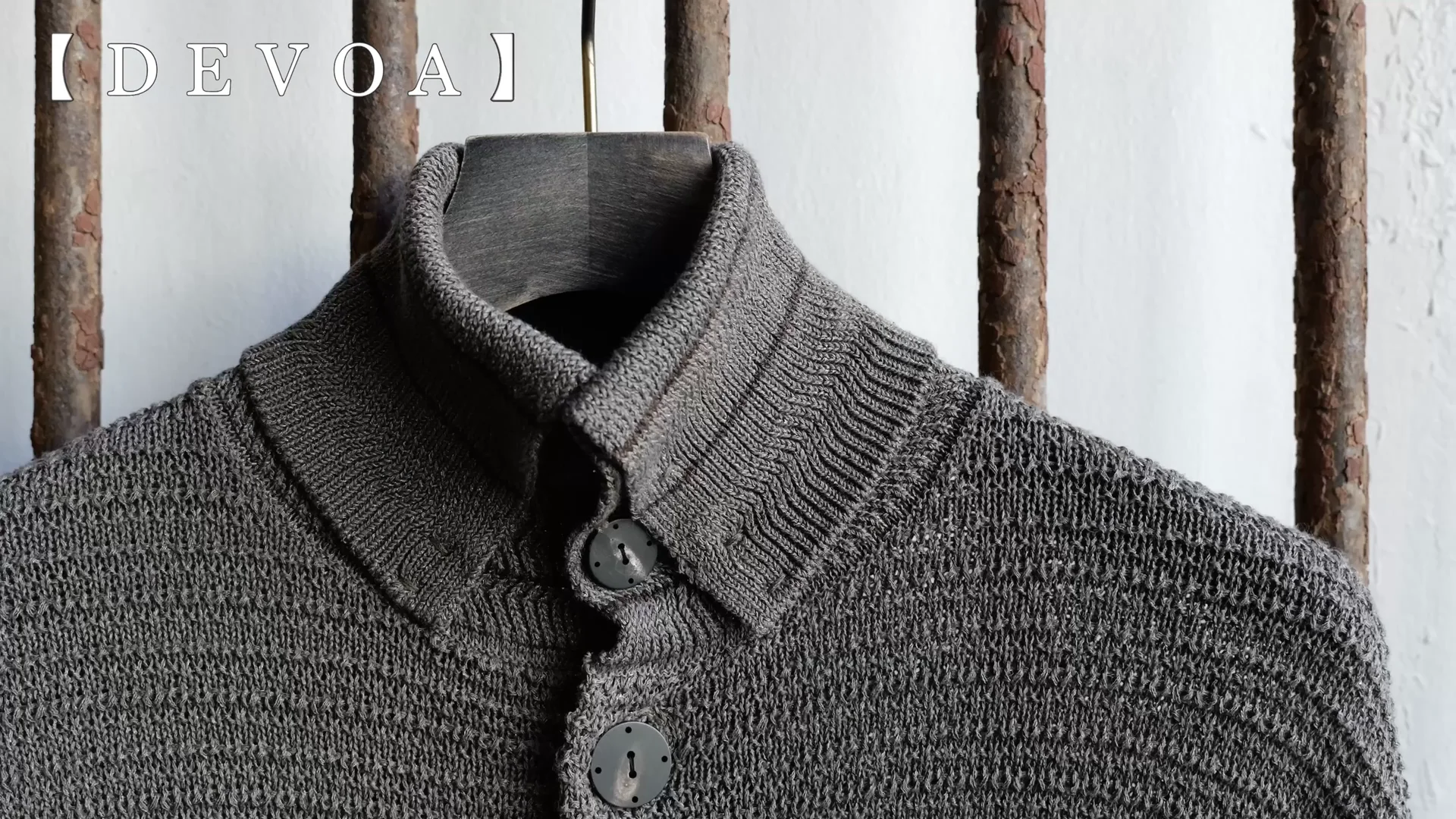 SKB-LNBC. Hight Neck Knit Linen Nylon Cotton. Black. DEVOA