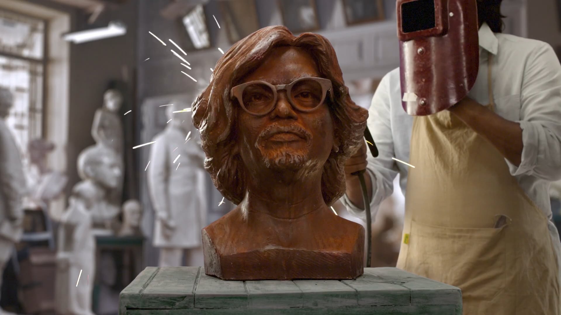 Zee 5 _ Roz Kuch Naya Bnatey Raho