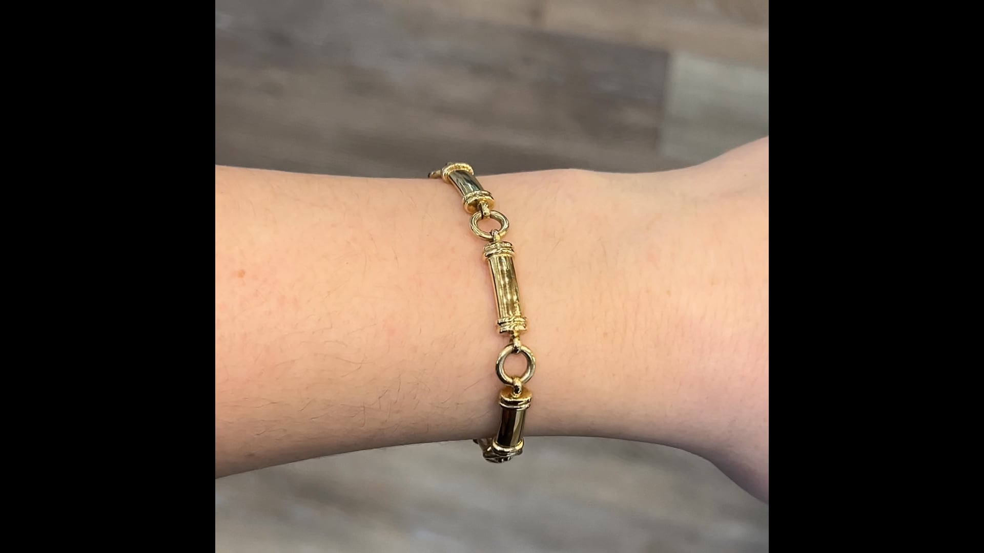 【超希少】BambooHosebit Bracelet / Gucci Gucci Bamboo cuff bracelet in gold-toned aluminium | GUCCI® CA