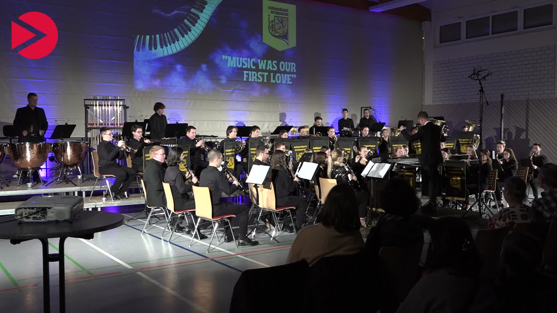 Video Vorschaubild Neujahrskonzert der Bläserphilharmonie