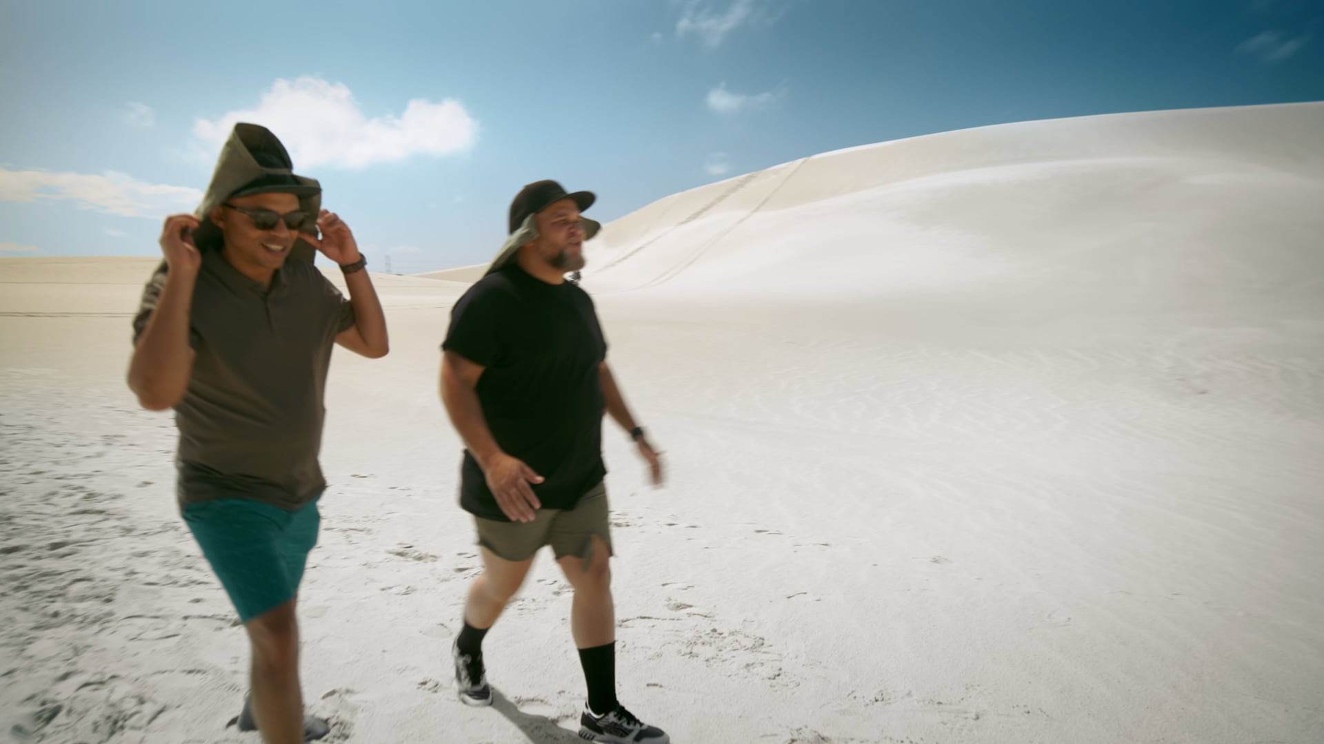 Giving it Gears / Red Bull TV Series (trailer)