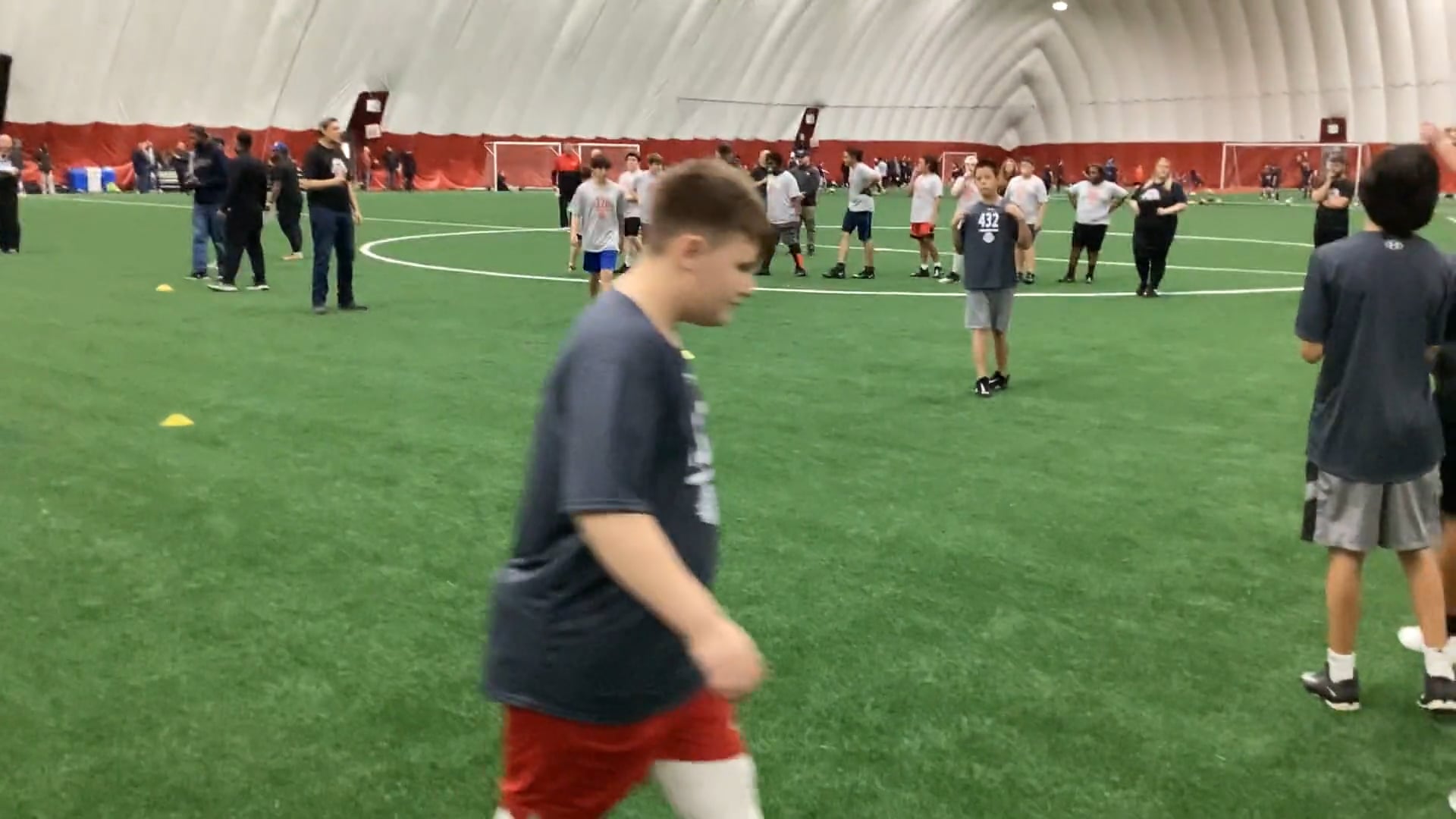 Watch anthony saavedra's 5-10-5 Agility: 5.36 seconds