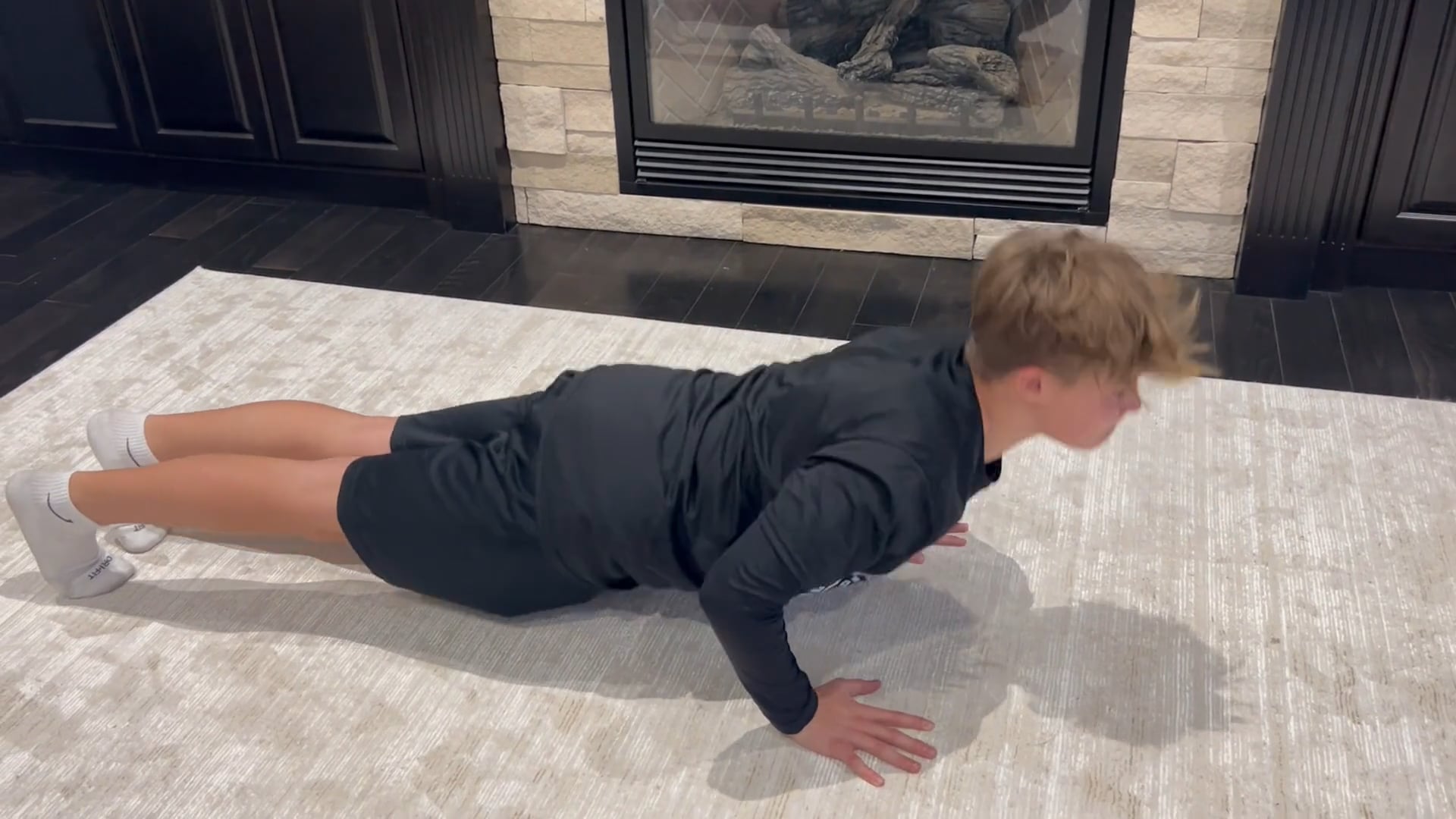 Watch anthony dziuba's Push Ups: 34 push ups