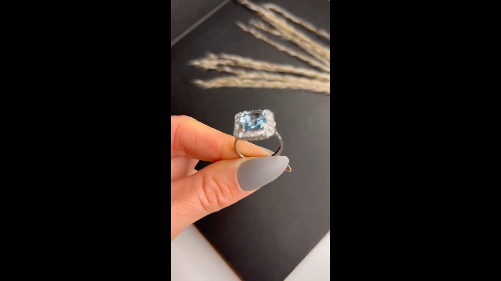 Britney che mangia pozole nel servizio fotografico del 2001 :  r/BritneySpears, image size:1920x1080