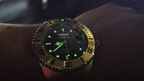 Compra RELOJ DEPORTIVO PARA HOMBRE INVICTA PRO DIVER 36993 - AMARILLO