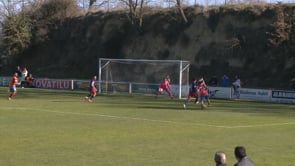 El FC l'Escala empata a Tona i el sènior femení guanya el Claret 