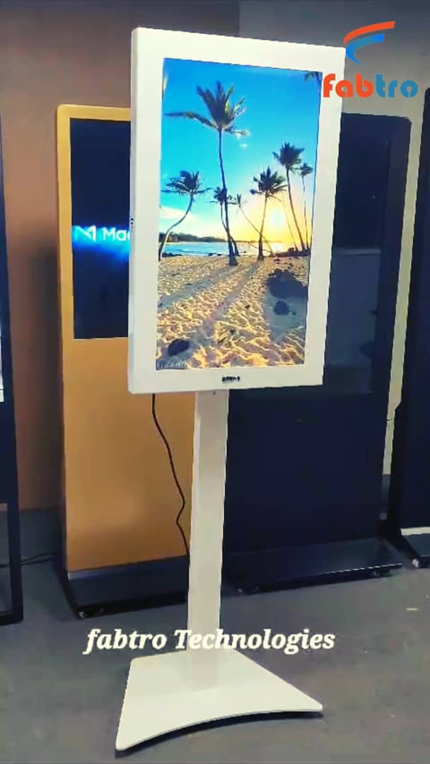 t shape Standee on Vimeo