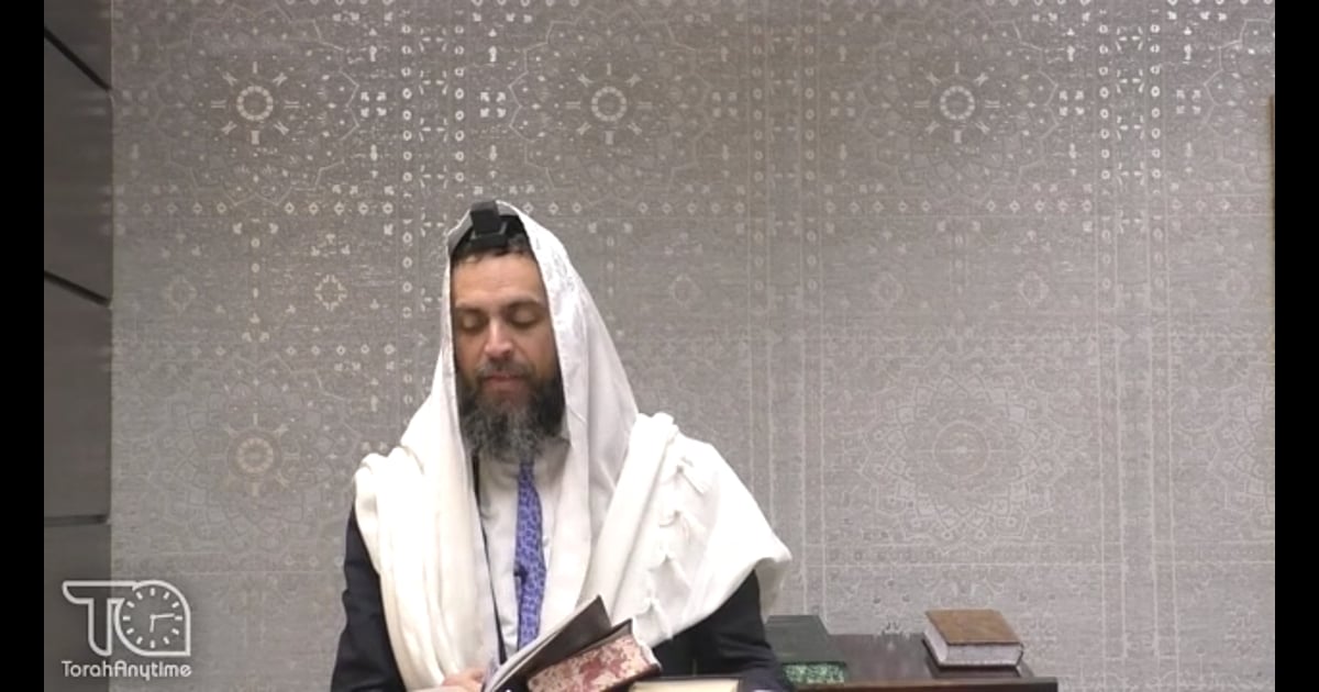 R' Yehoshua Sova Shabbat Candle Lighting/ Beit HaBechira 717