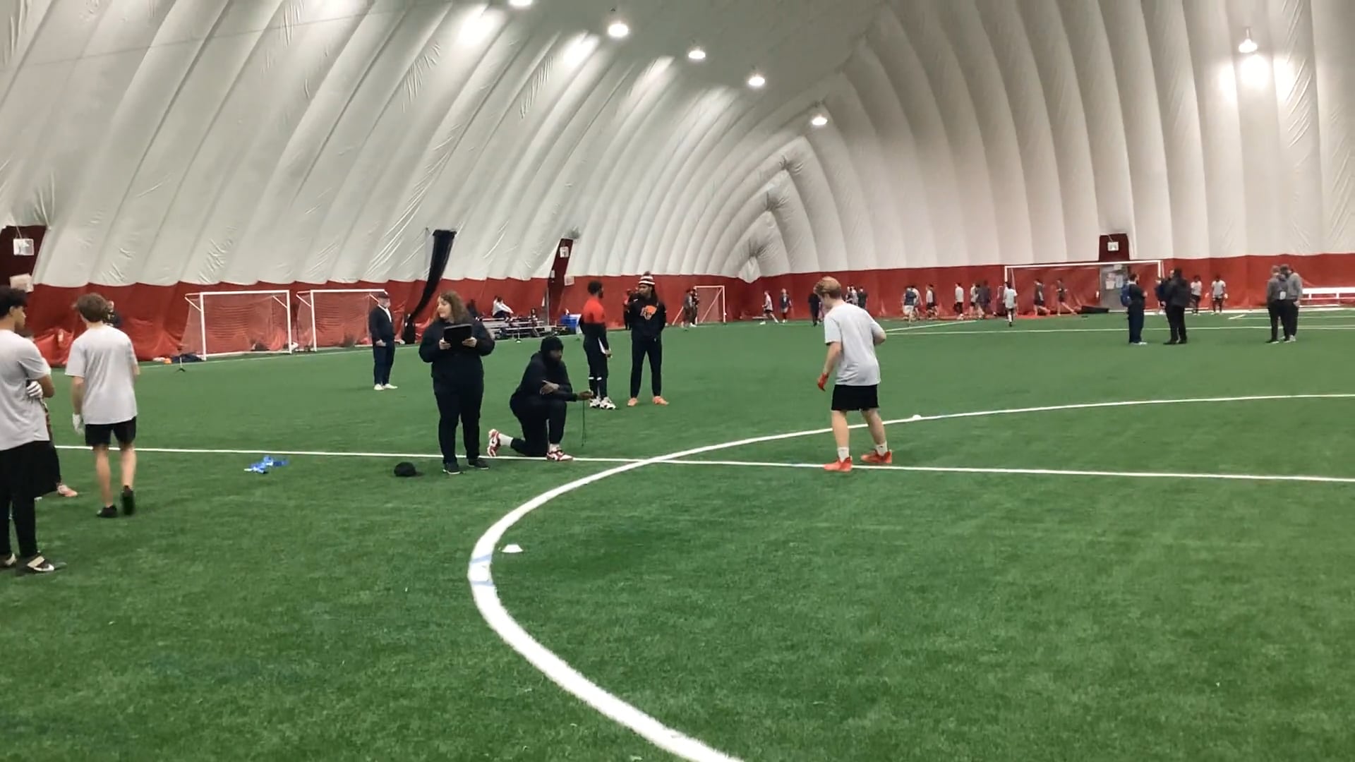 Watch ethan faris's 5-10-5 Agility: 4.94 seconds