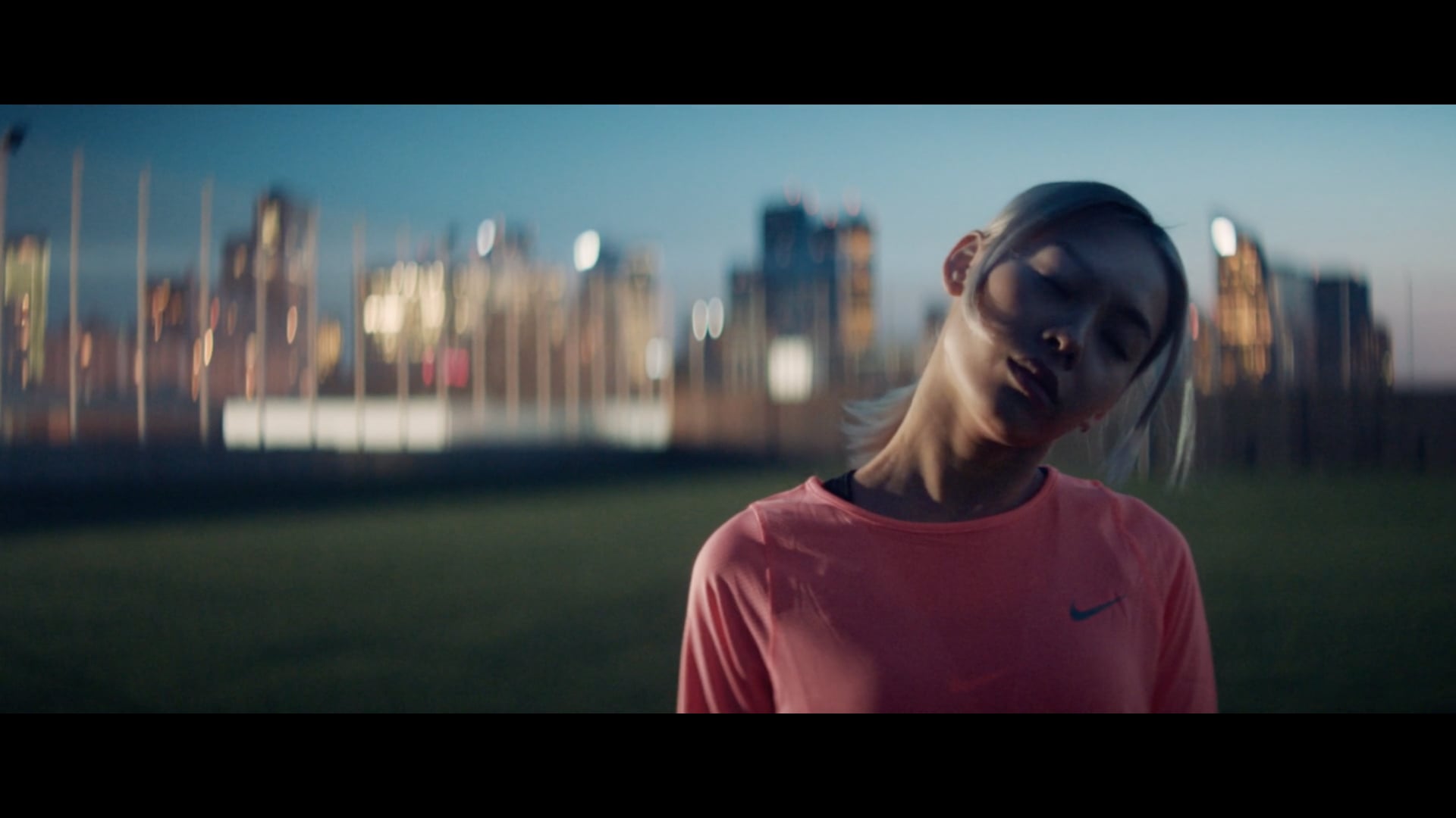 NIKE - Run The Spring
