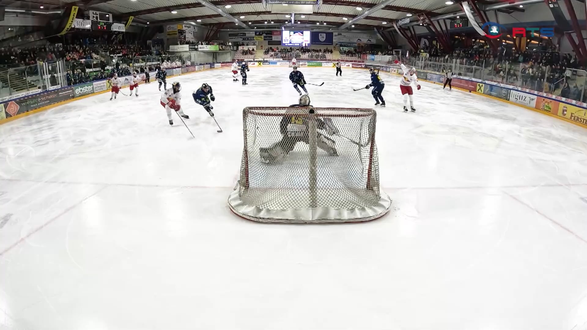 ahl-masterround-zellerbaeren-gegen-die-red-bull-hockey-juniors