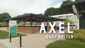 AXEL GAAT BUITEN