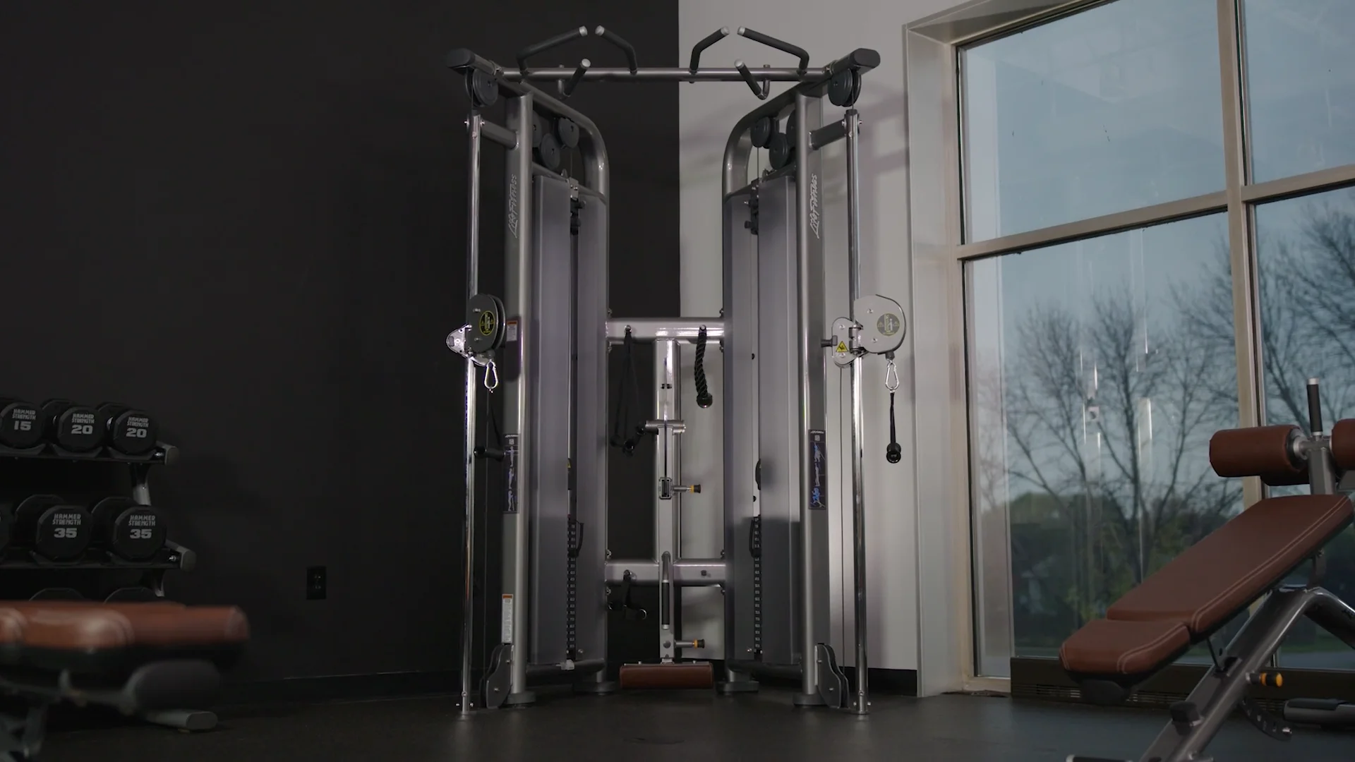 Dual Adjustable Pulley Machine with Stabilization Life Fitness