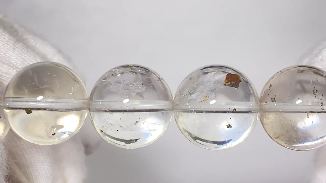 動画】【1点もの】パイライトインクォーツ ラウンド13.5mm 1連(ブレス