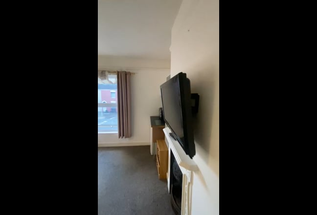  ensuite double room for rent in  town centre  Main Photo