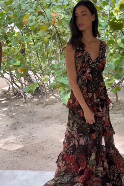 Video: Long Dress Floriana