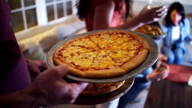 Against the Grain Cheese Pizza