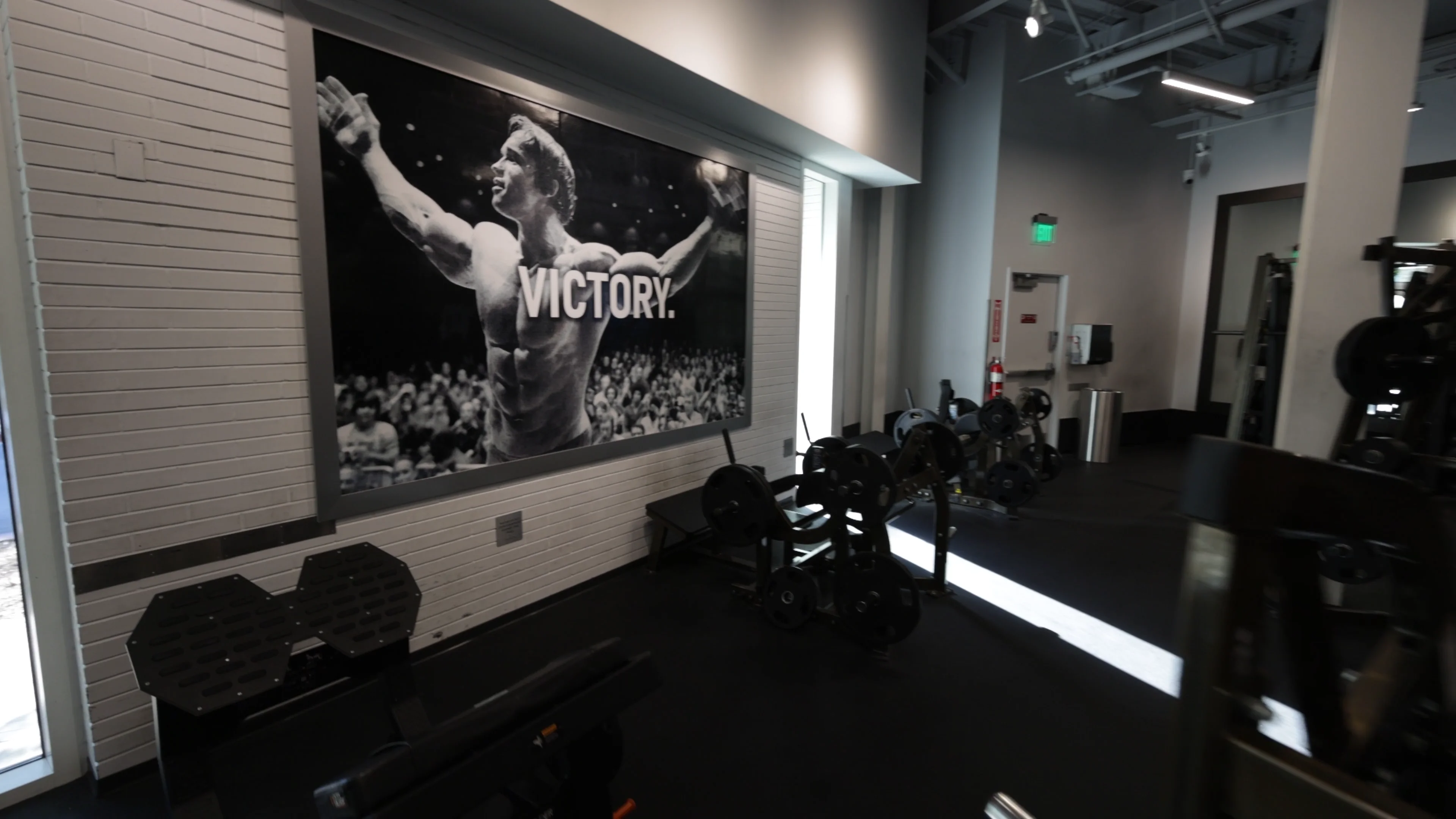 Gold's Gym Rancho Cucamonga Facility Showcase (Sizzle) on Vimeo