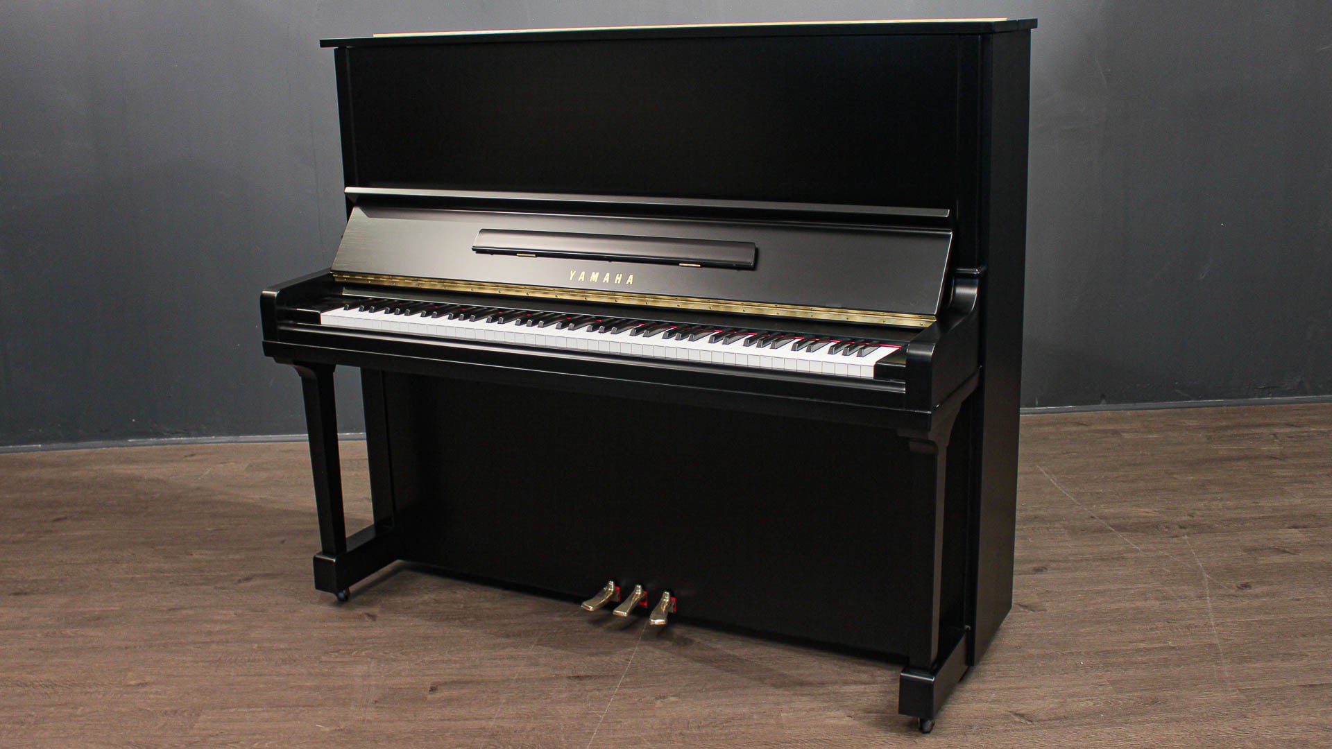 Yamaha u3 deals price new 2020