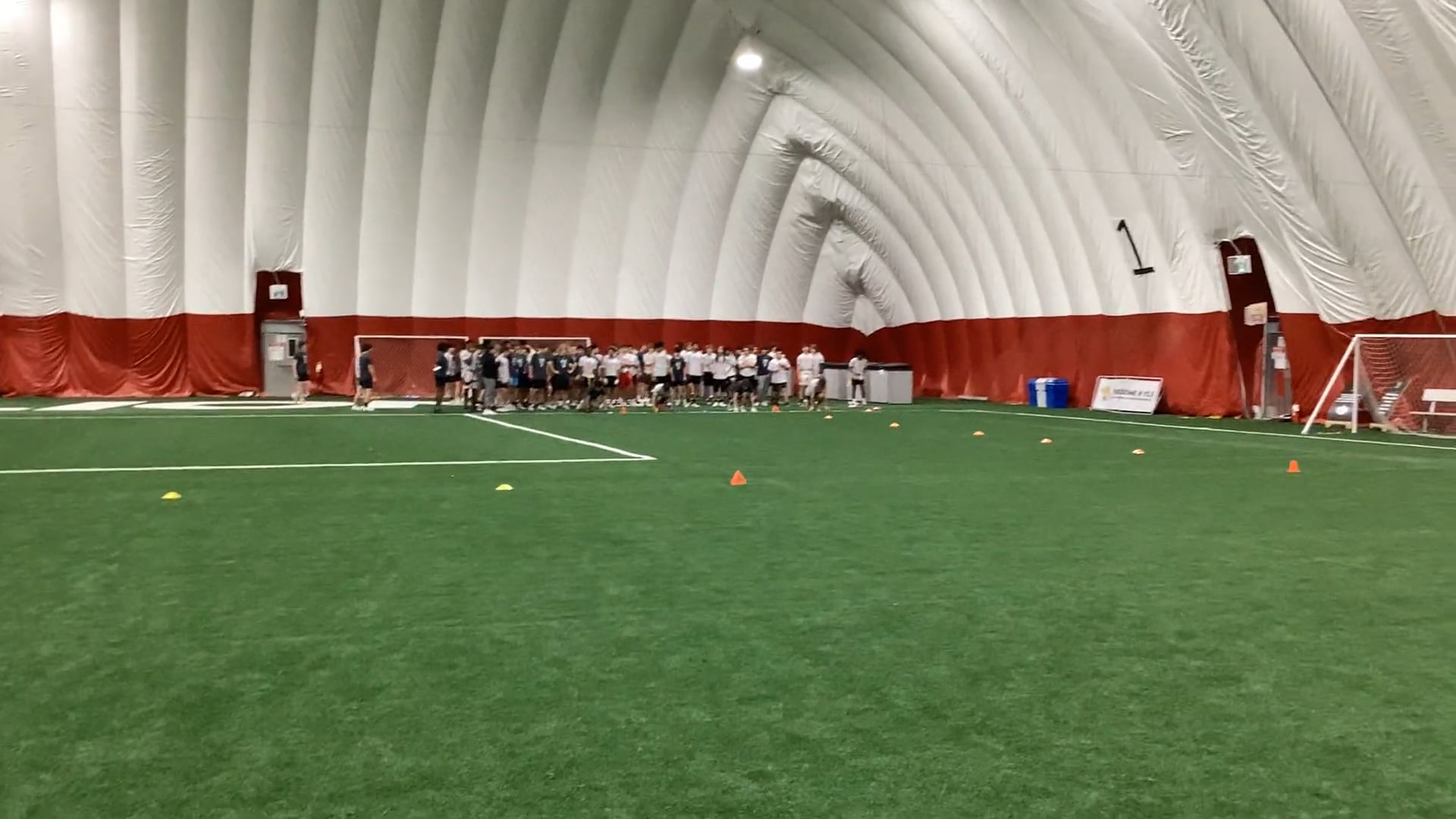 Watch cole elms's 40 Yard Dash: 5.25 seconds