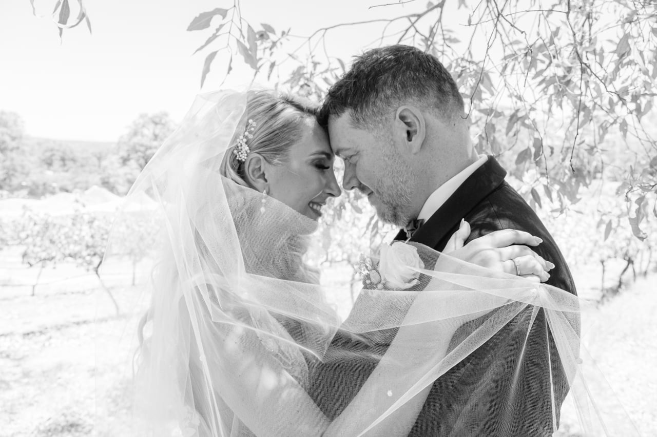 Fairbrossen Winery Wedding Video, Perth - Melissa and Andrew