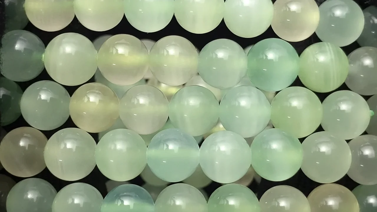 アフガニスタン産 グリーン～イエローカルサイト ラウンド8mm