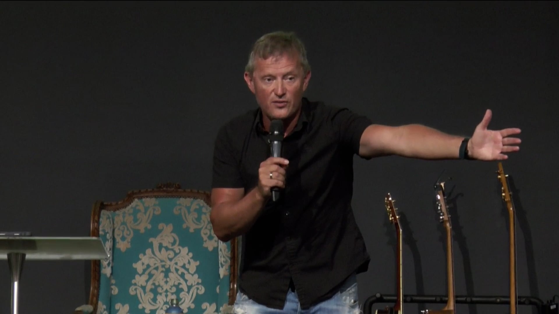 History making happens in the town square | Todd Weatherly | AM Sunday 11 February 2024