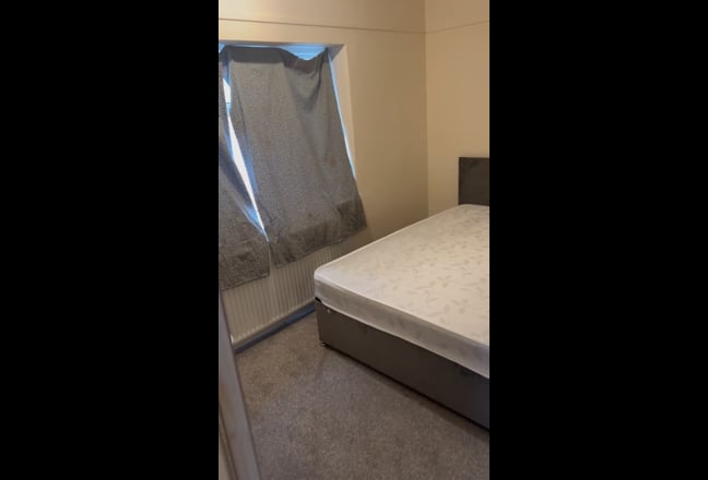 Share House Main Photo