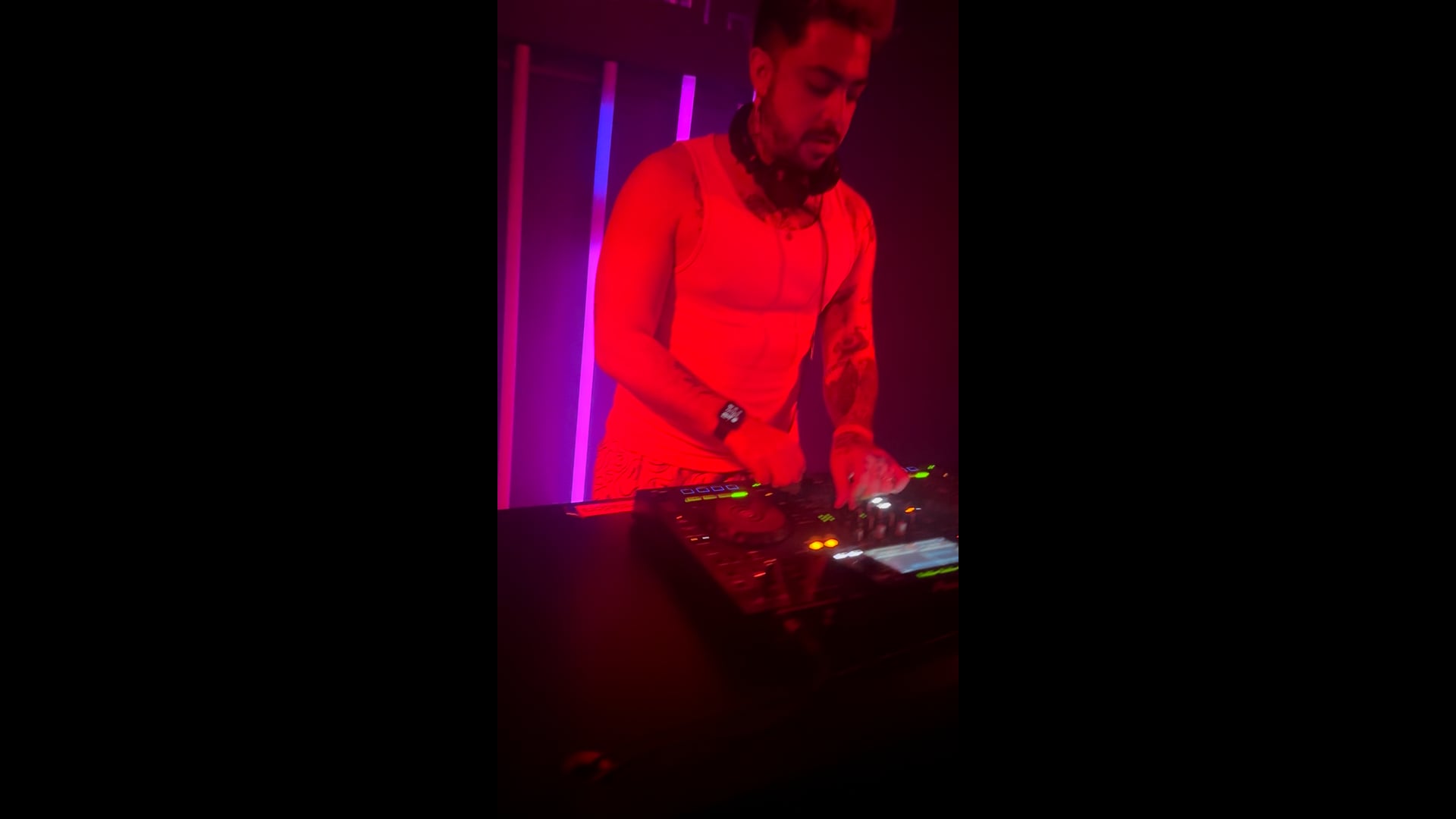 Tau - Rio de Janeiro - 24/11/2023