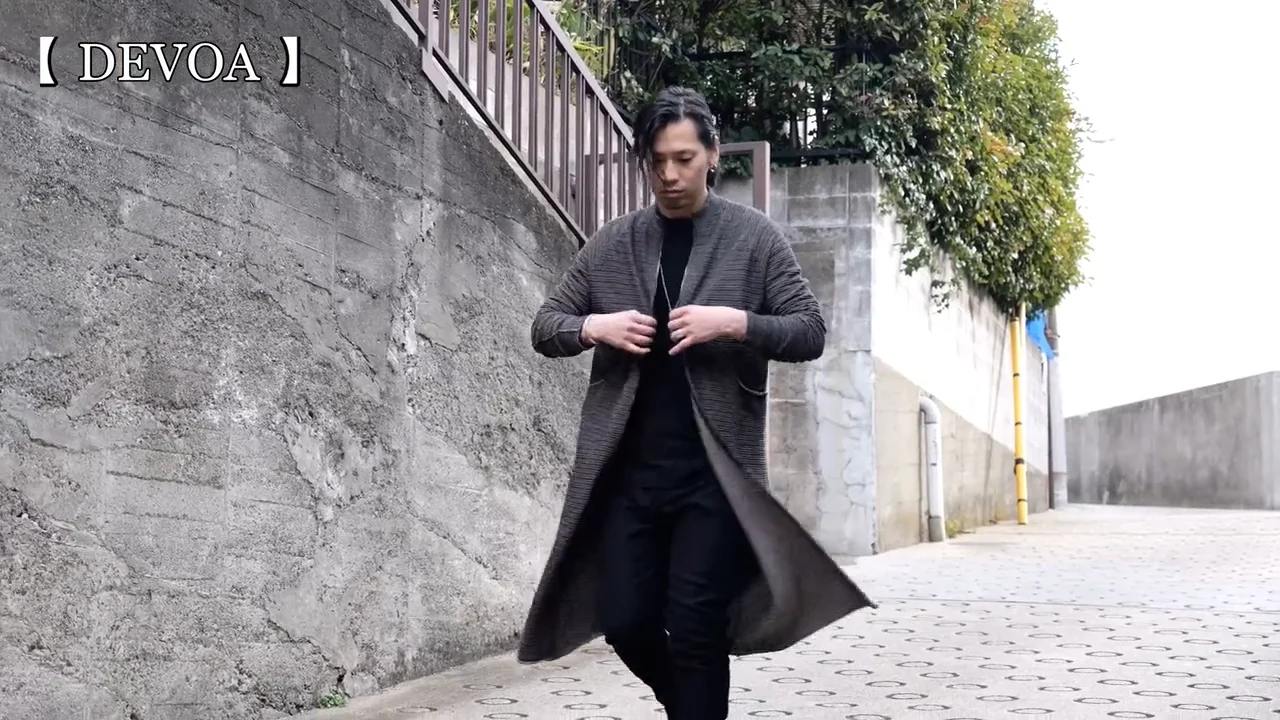 SKT-TCSL. Knit Coat High Twist Cotton Stripe. Black. DEVOA SKT-TCSL. Knit Coat High Twist Cotton Stripe. Black. DEVOA