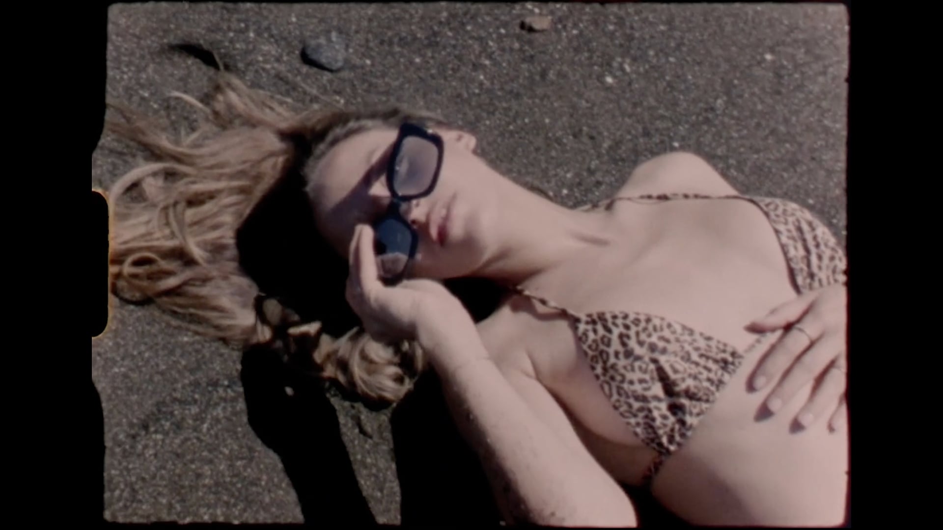 CALZEDONIA - La Dolce Vita De Carla