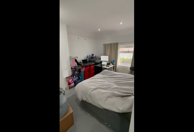 Double  room to rent Main Photo