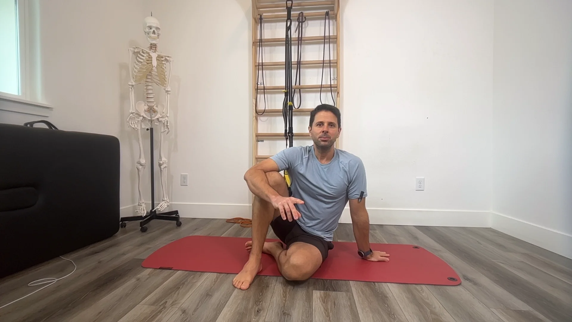 Short lever side plank