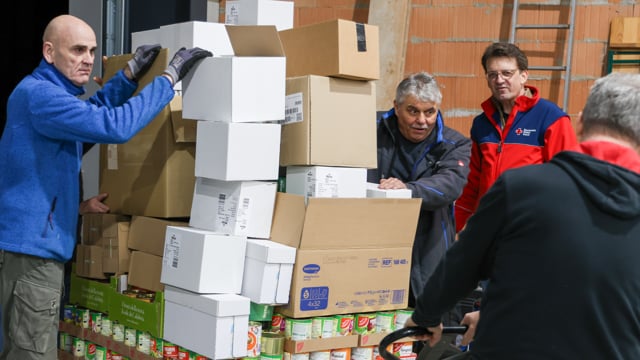 14 Tonnen Solidarität: Kleinstadt in Hessen sammelt Spenden für die Ukraine