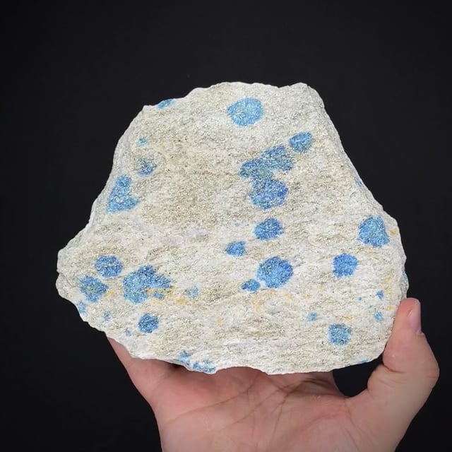 Azurite in granite gneiss (over 1 kilo)