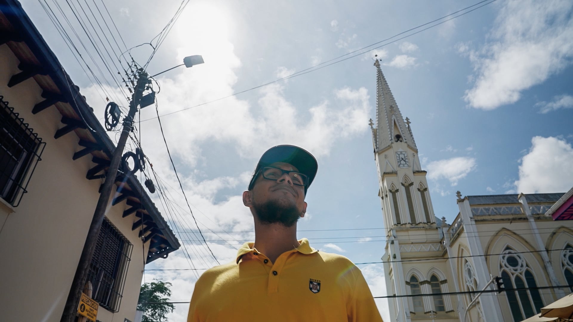 Plaza Real (trailer)