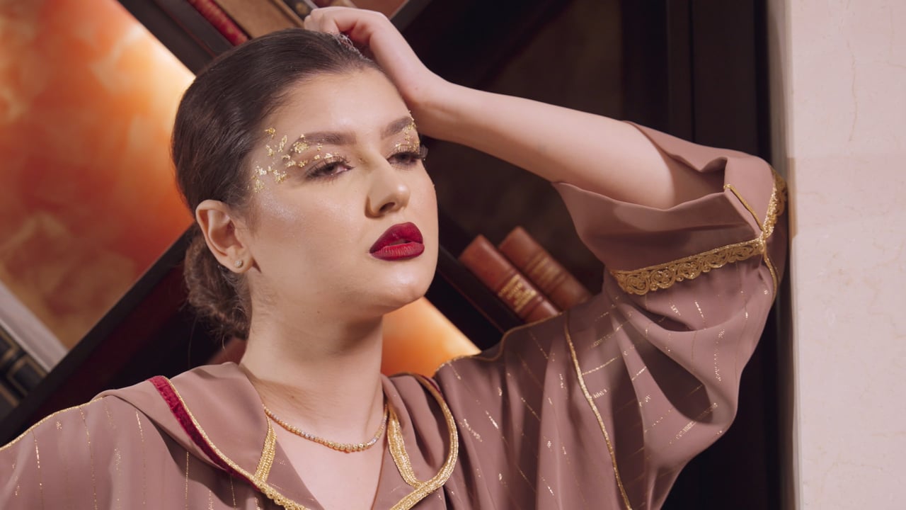 Lire Fils d’or — Corail Couture · 0:49
