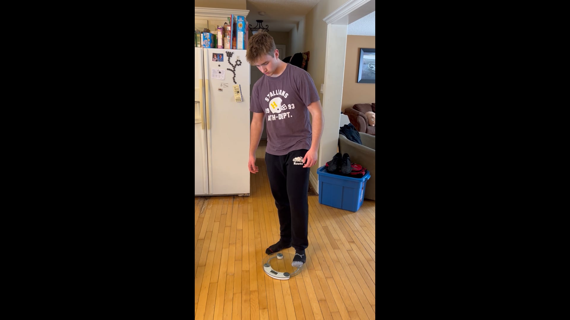 Watch luke smith's Weight: 192.2 pounds