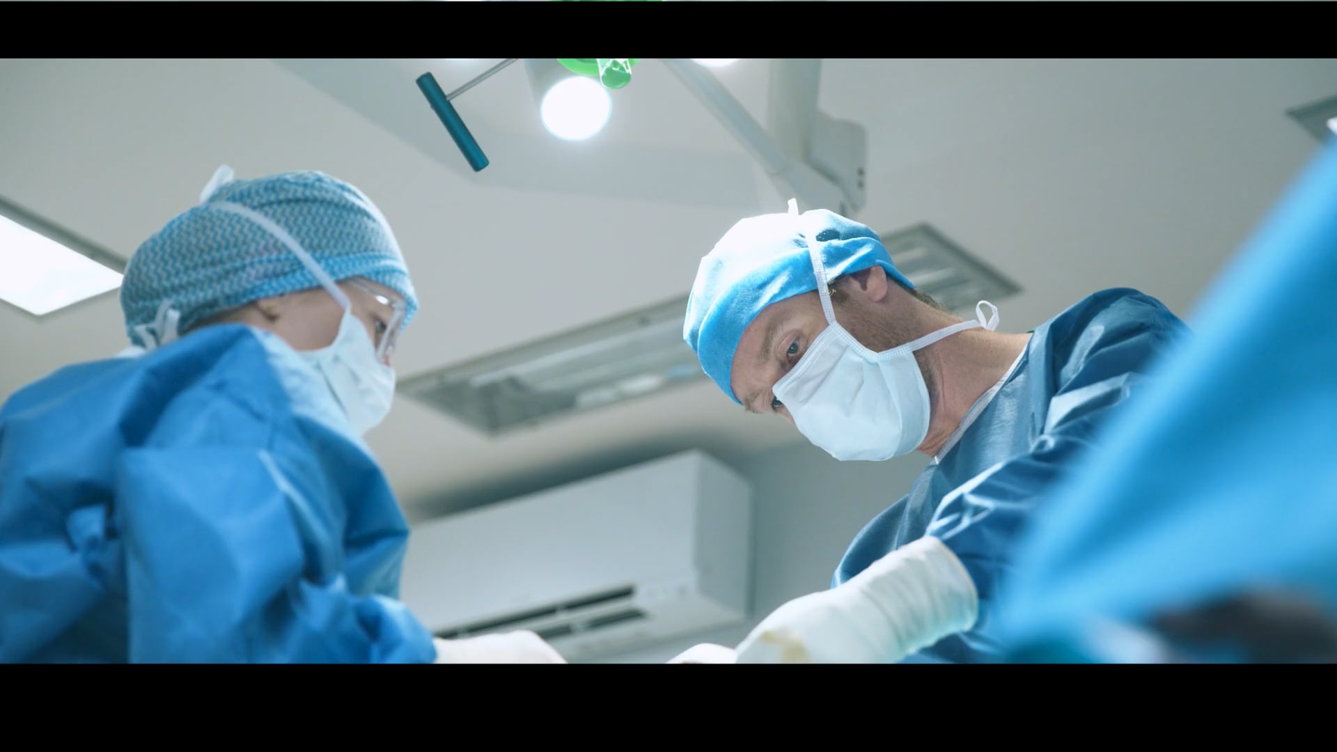 Almaviva - Clinique Pub