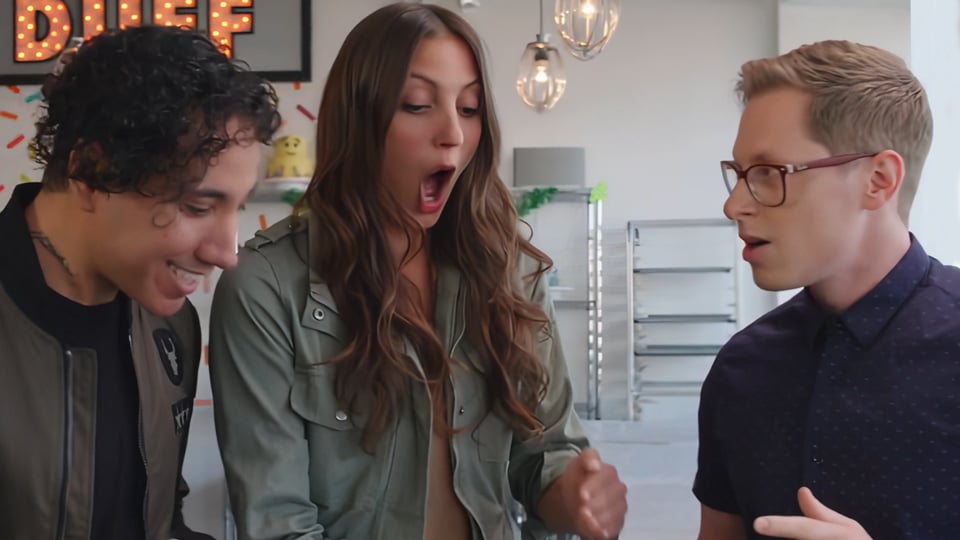 Social video thumbnail