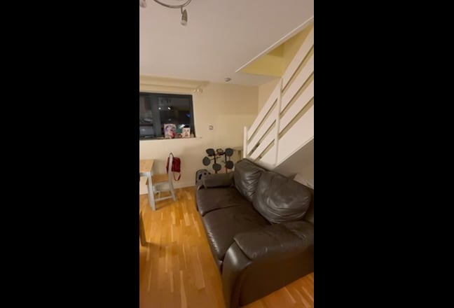 City Centre One Bedroom Riverside Apartment.       Main Photo