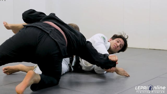 Breaking Collar Grip Concepts and Example