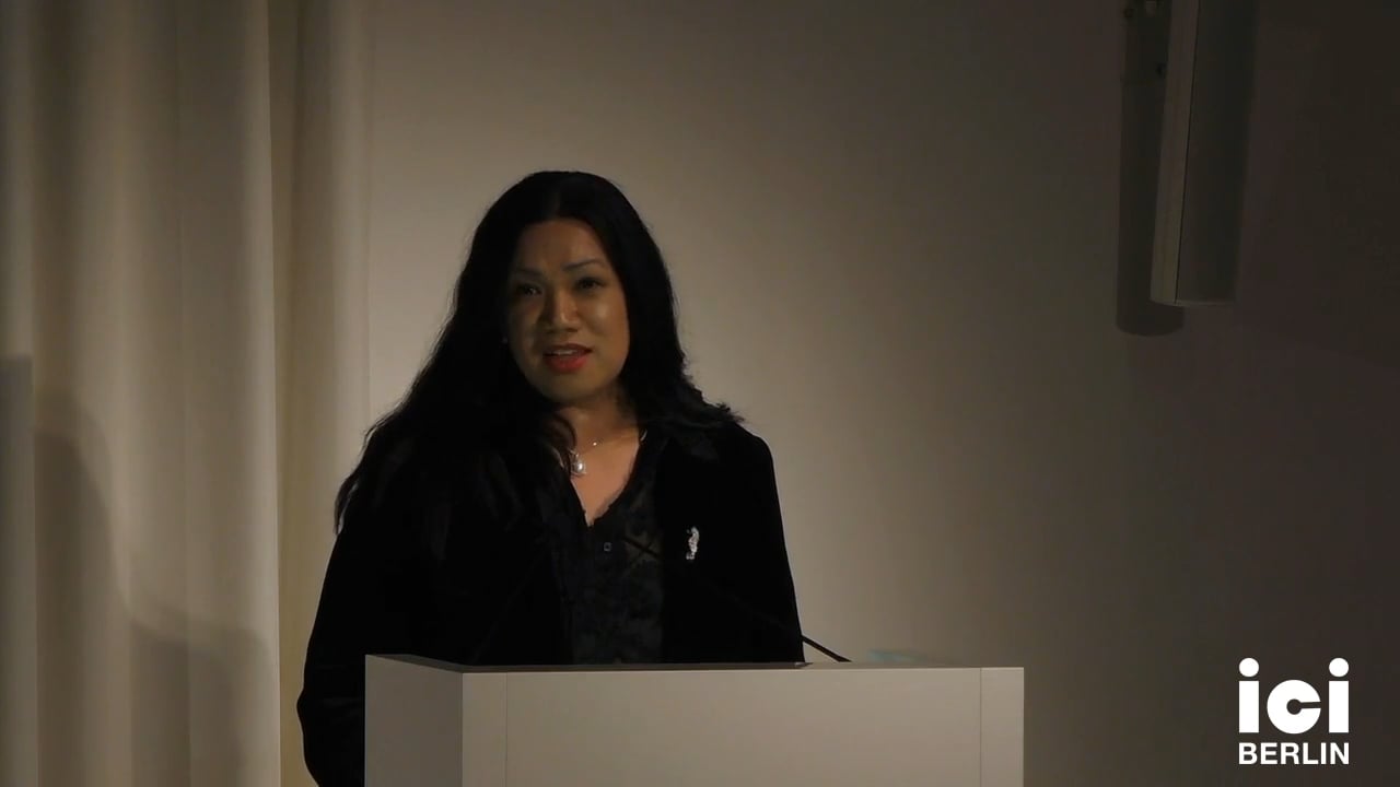 Reading by Jaya Jacobo