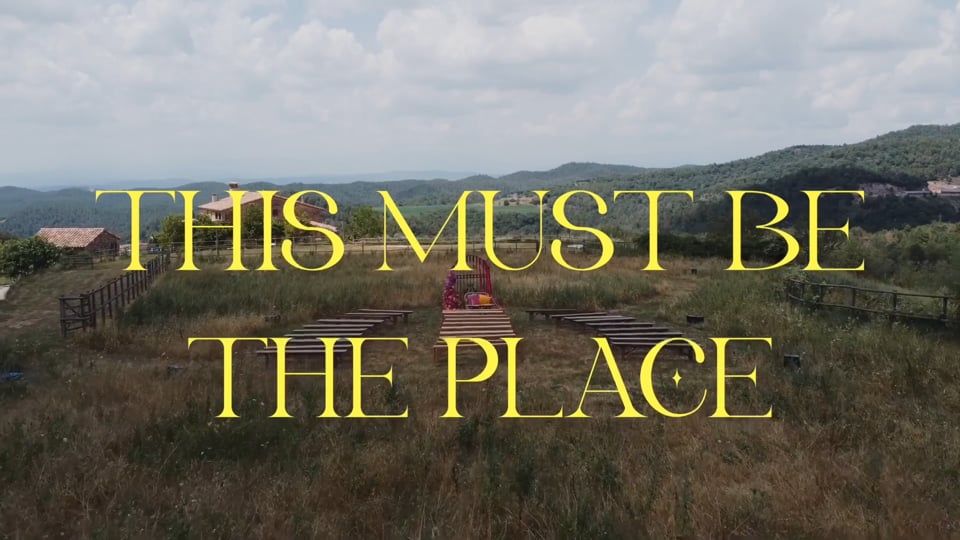 Video Tour (ESP): This Must Be The Place