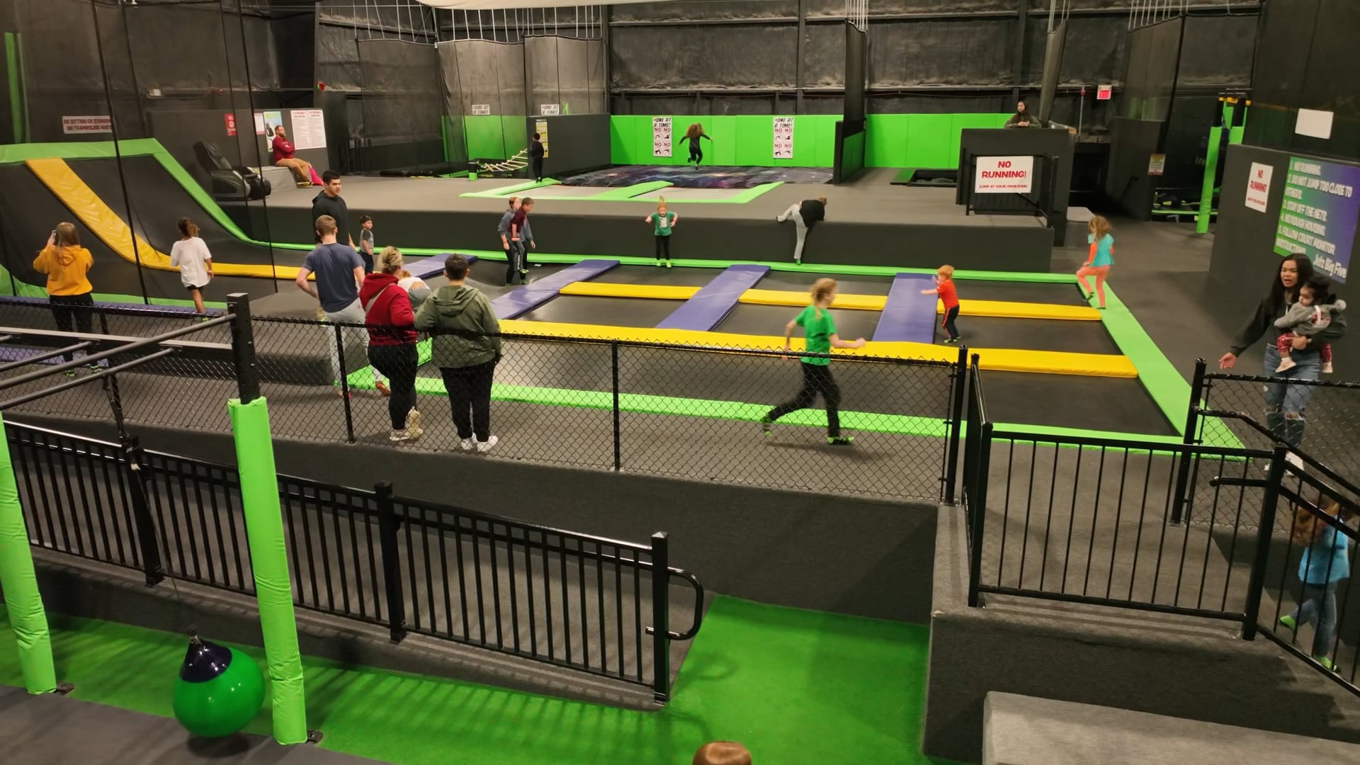 Jump city trampoline outlet park