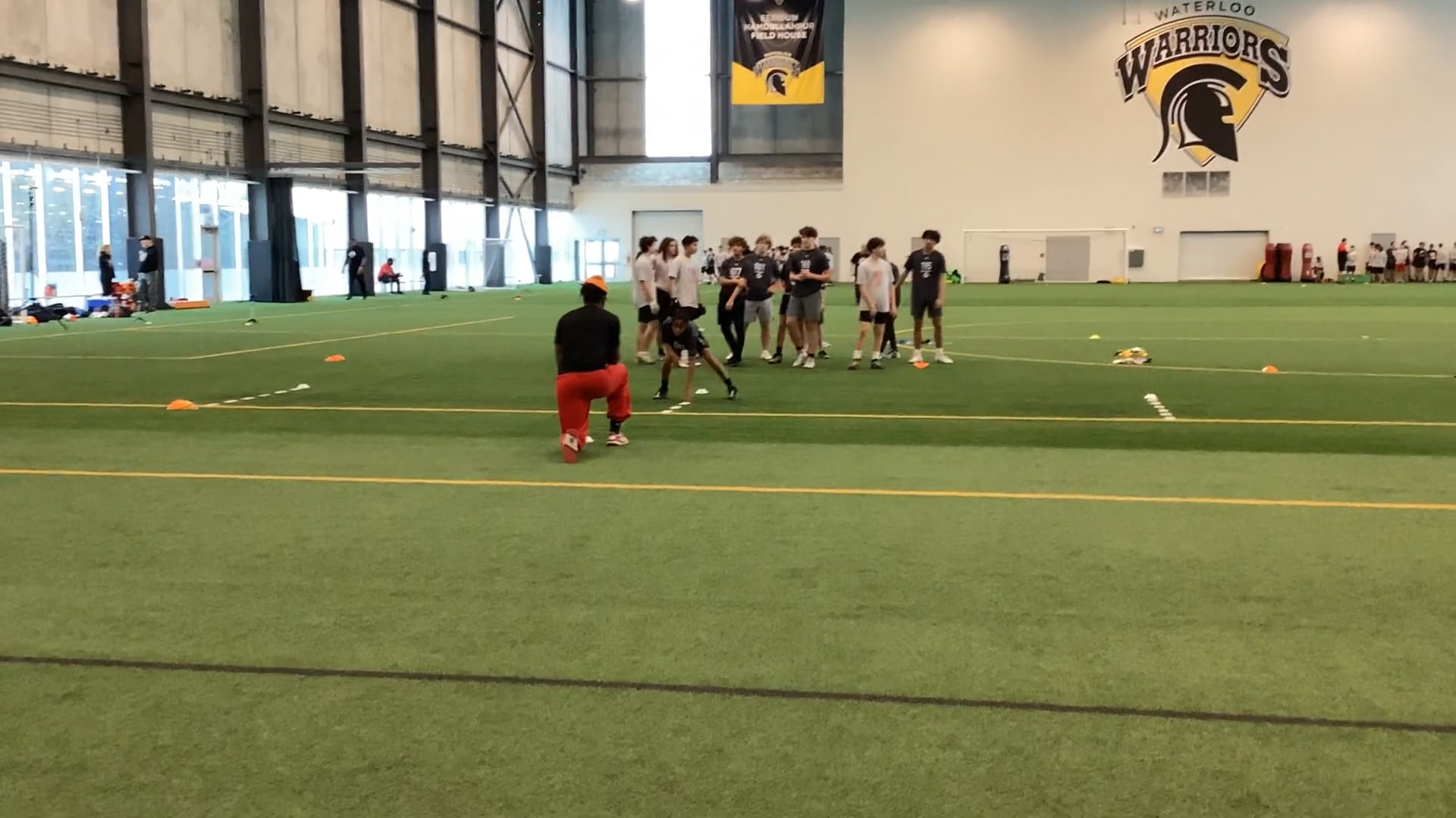 Watch taeden dawkins's 5-10-5 Agility: 5.14 seconds