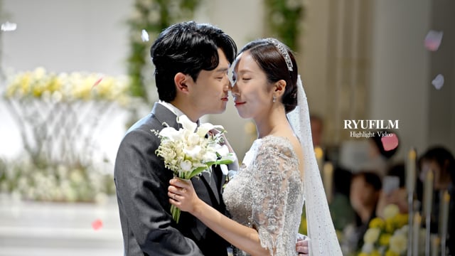 더베뉴지 베뉴지홀