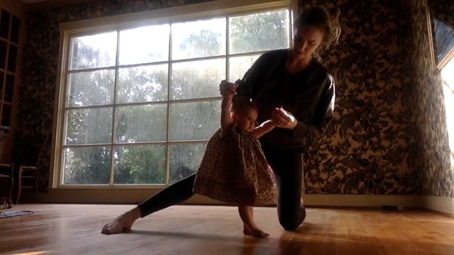 Mama Dances.