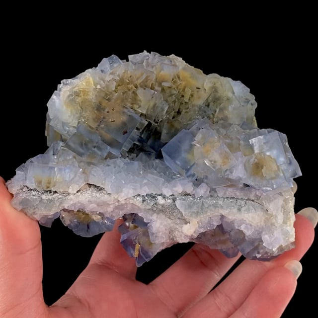 Fluorite (''phantom'' color zoned crystals)